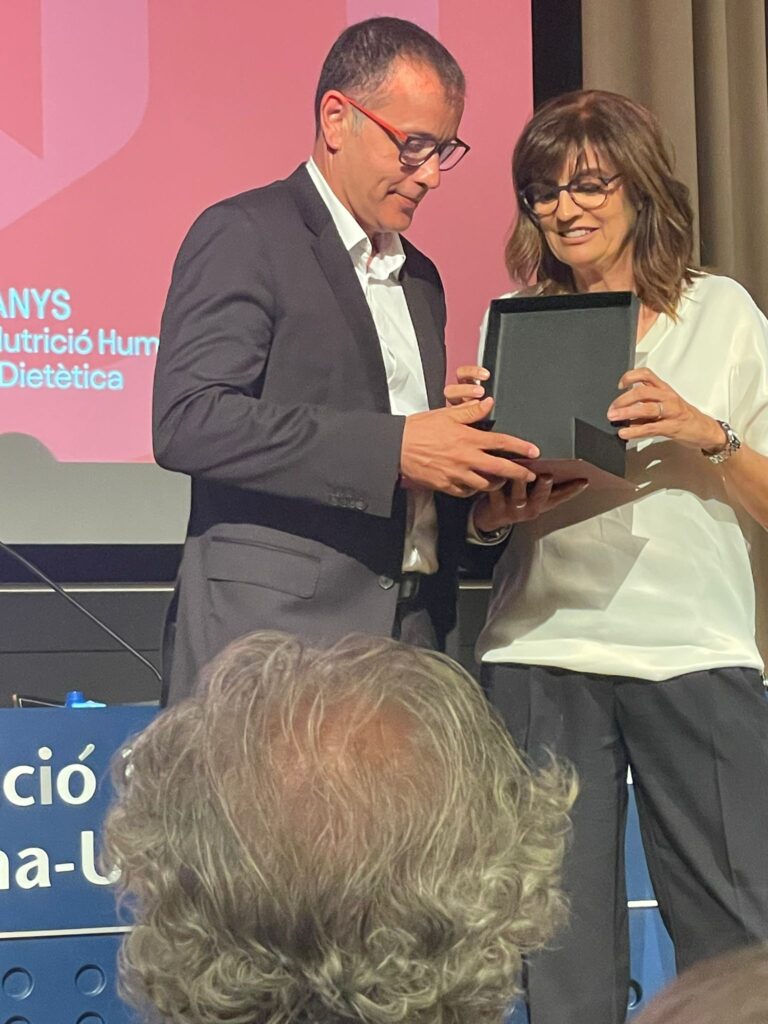 imagen premios alumni